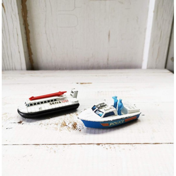 Jouet 2 bateaux Matchbox vintage